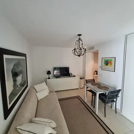 Apartment Cosy 1br Near Monaco *