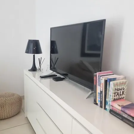 Cosy 1br Near Monaco *