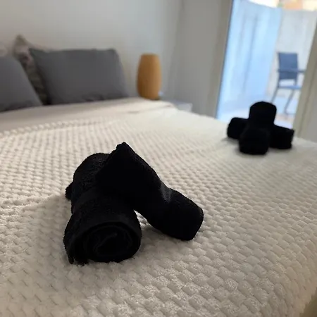 Cosy 1br Near Monaco Apartment *